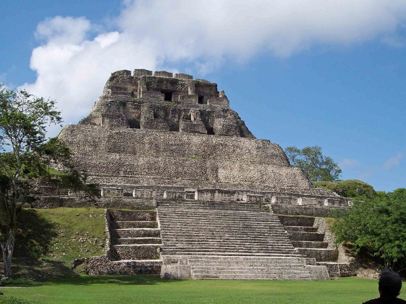 Belize---Xunantunich