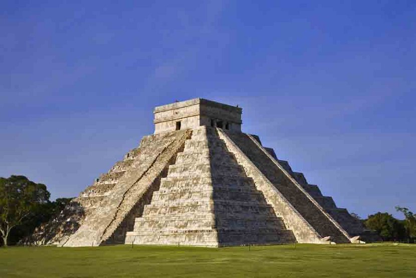 Chichen-Itza-